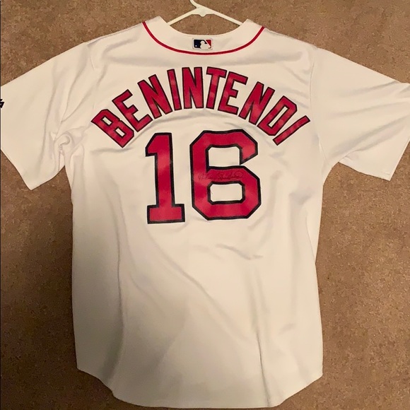 “Andrew Benintendi” singed Jersey *AUTHENTIC*